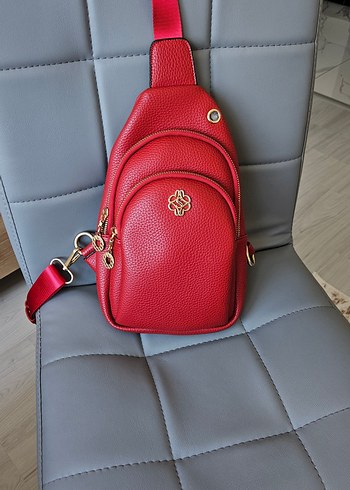 Samsonite Kırmızı Deri Kadın Çapraz Çanta