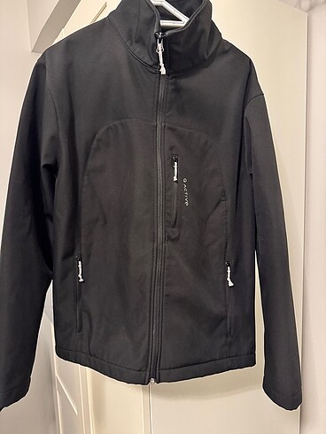 Decathlon Shellsoft outdoor mont