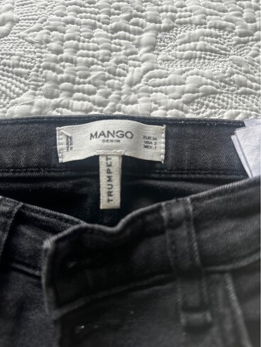 Mango Mango trumpet jean