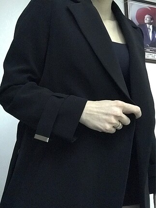 Siyah H&M 36 benden Blazer&Kaban :150