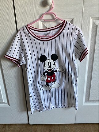 Disney tshirt