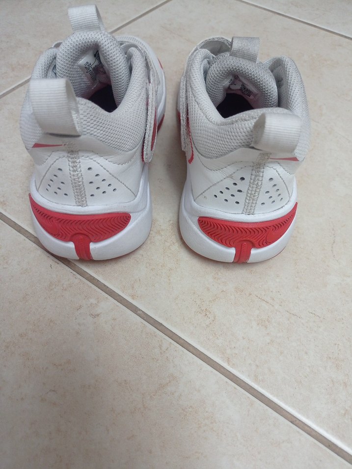 Gri Beyaz Çocuk Spor Ayakkabı - Görsel 3