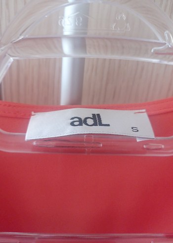 turuncu V Yaka Drapeli - Görsel 3