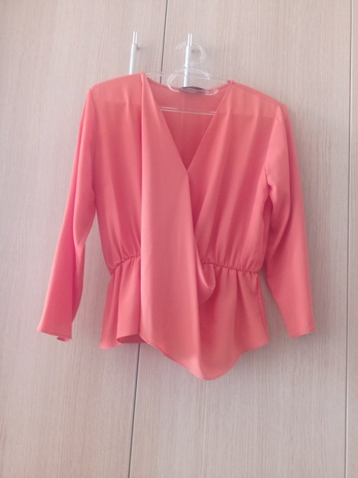 turuncu V Yaka Drapeli - Görsel 2