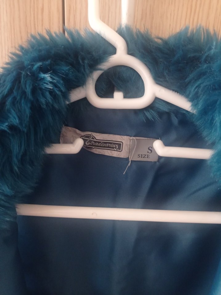 Koyu Mavi Kürklü Kadın Yelek - Görsel 4