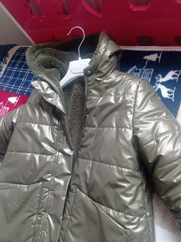 Parlak Haki içi Kürklü Mont - Görsel 3