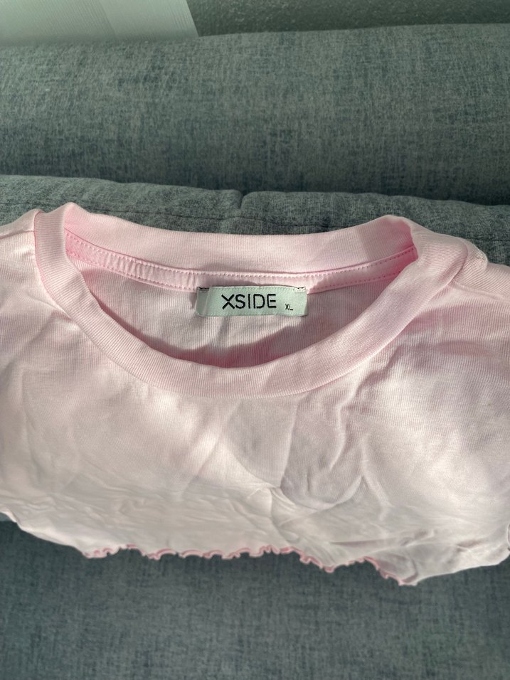 Pembe Kısa Kollu Fırfırlı Kadın Tişört - Görsel 3