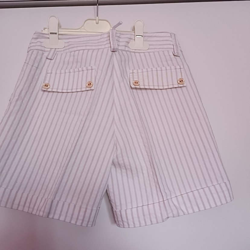 Bej Çizgili Keten Mini Bermuda Şort - Görsel 2