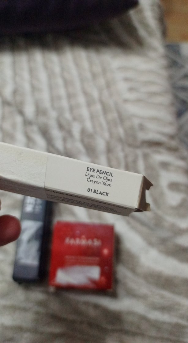 Farmasi Göz kalemi, Maskara ve mor Göz Farı 3 lü paket - Görsel 2