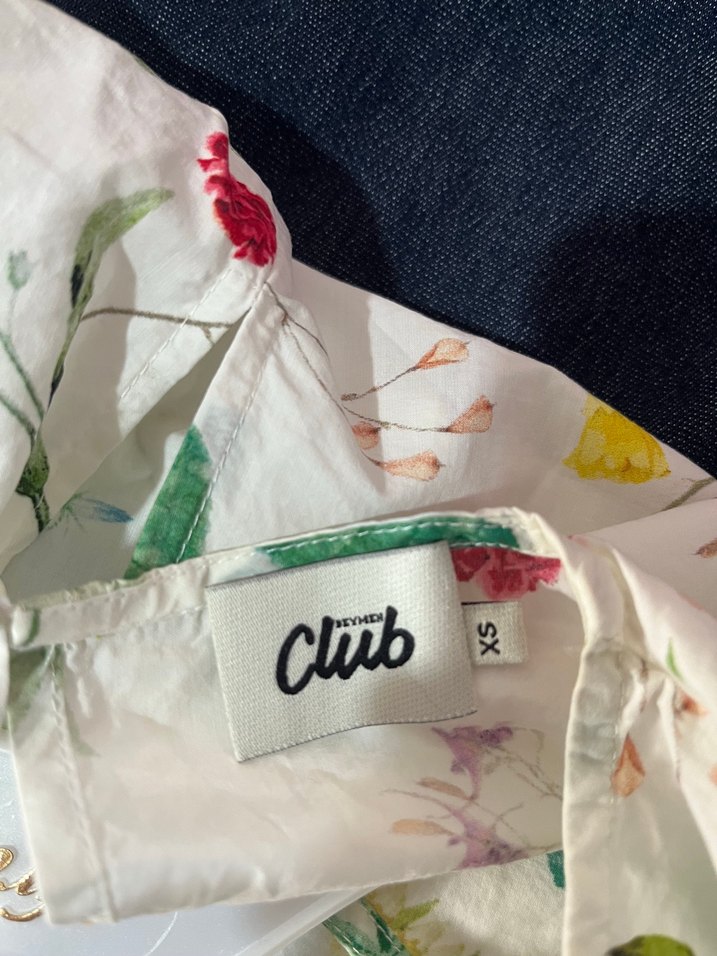 Beymen Çiçek Desenli Kolsuz ku çiçek bluz - Görsel 5