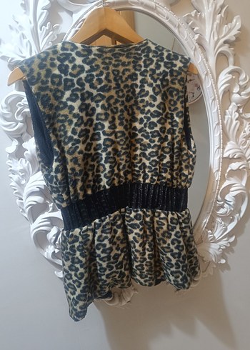 Leopar Desenli Kürklü Mini Yelek - Görsel 3