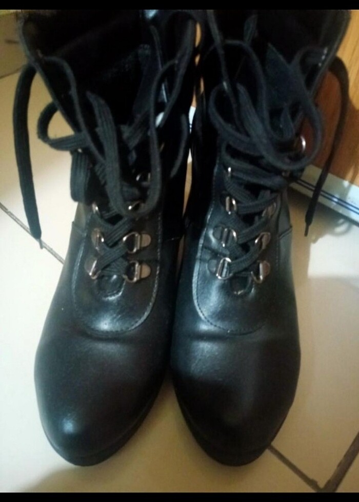 Kışlık siyah çizme  - Görsel 3