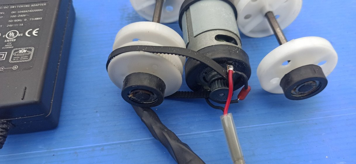 24  Volt Dc Motor Kasnak Mekanizması ( Çift milli Set) - Görsel 2