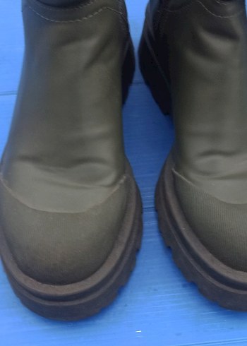 Stradivarius Kadın Çizme 37 Numara - Görsel 5