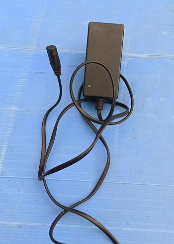 29 Volt 1.5 A  Koltuk Adaptörü - Görsel 4