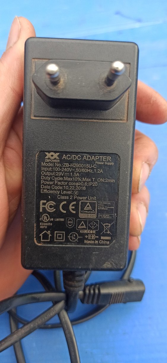 29 Volt 1.5 A  Koltuk Adaptörü - Görsel 2