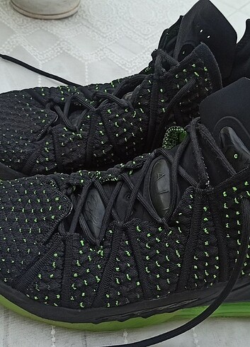Nike LeBron 18 Dunkman Basketbol Ayakkabısı No: 45