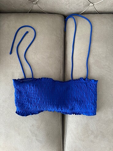 Bikini üstü