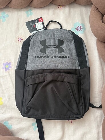 Büyük çanta under armour