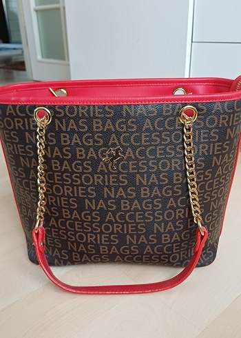 Zincir Detaylı Kırmızı kenarli kahverengi Çanta - Görsel 2