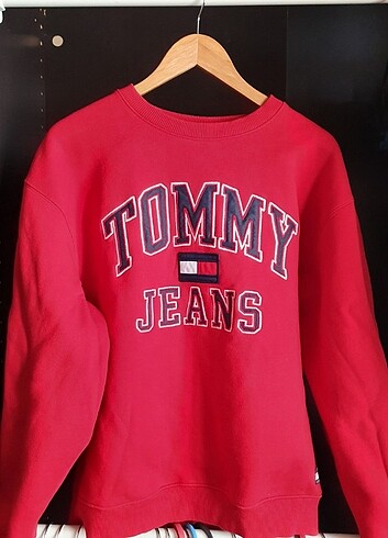  tommy hilfiger sweatshirt