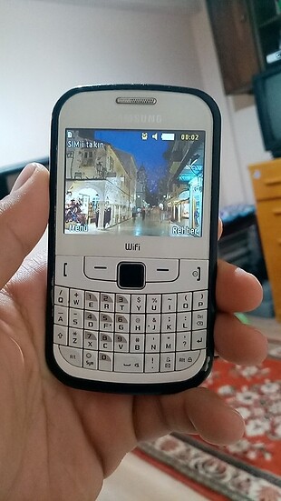 Samsung tuşlu telefon