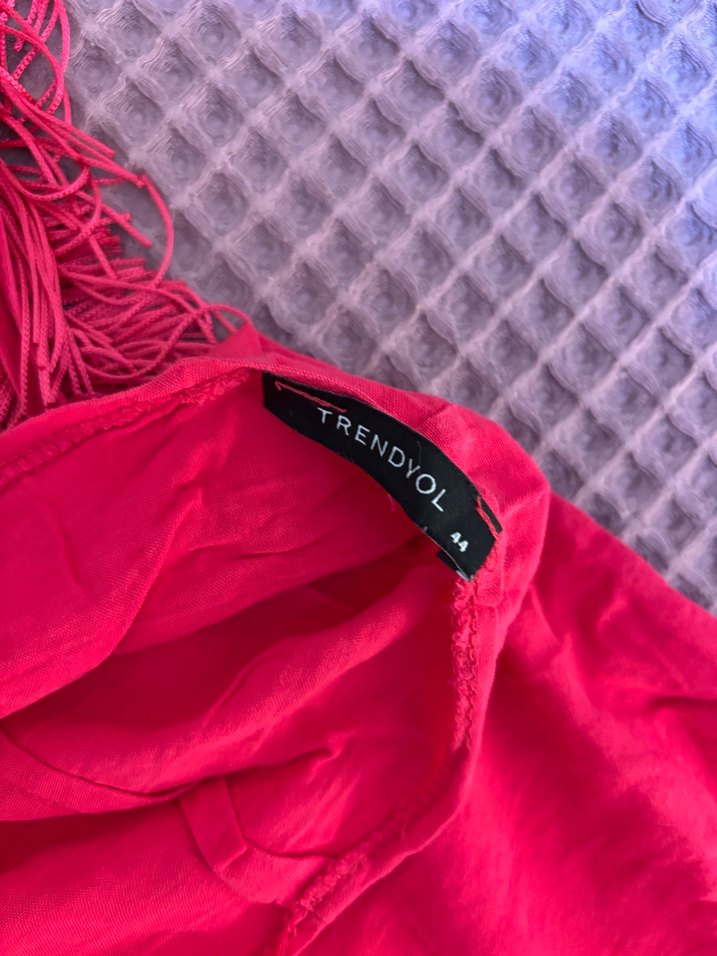Pembe Saten Kadın Pareo - Görsel 2