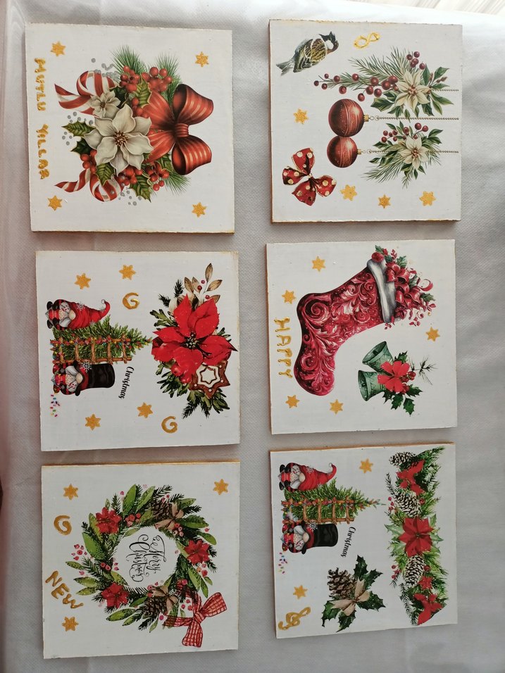 Renkli Yeni Yıl Temalı Dekoratif Kartlar - Görsel 2