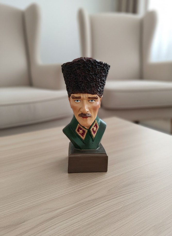 Kahverengi Kasketli Atatürk Büstü - Görsel 2