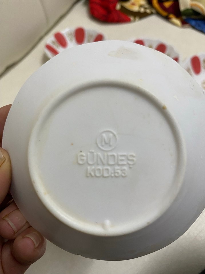 Kırmızı Puantiyeli 7 Parça Tabak Seti - Görsel 5