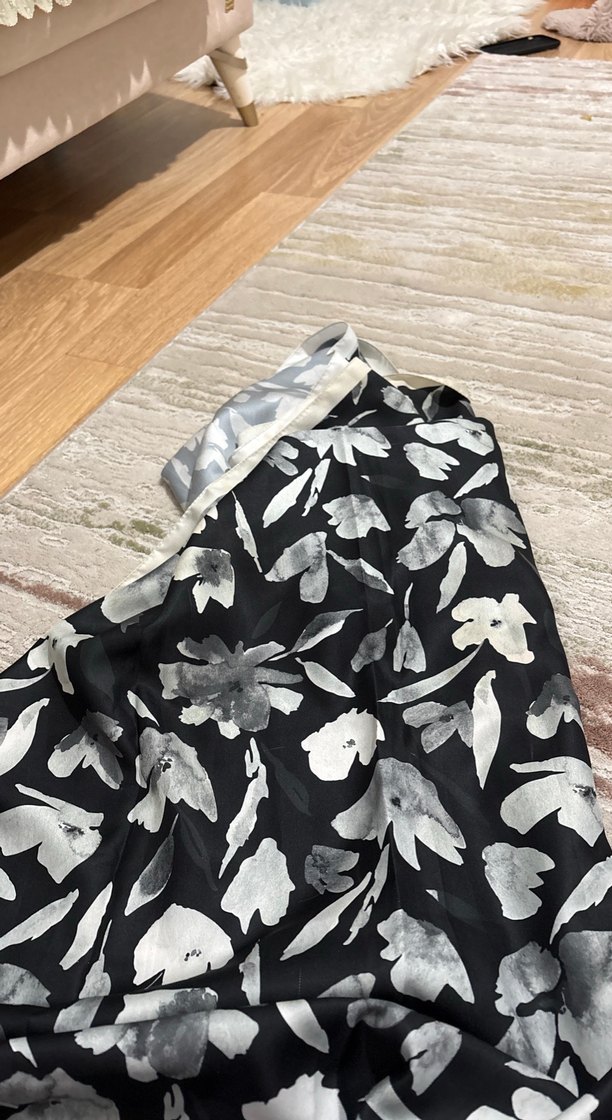 Gri Desenli Kadın Şal - Görsel 4