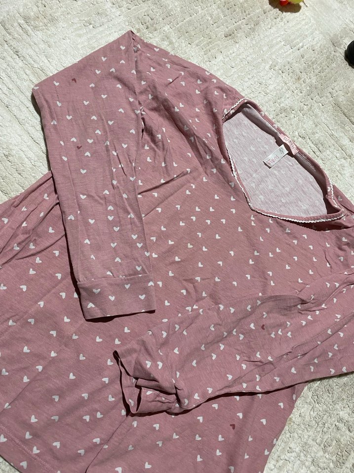 Pembe V Yaka  Uzun Kollu Tişört - Görsel 3