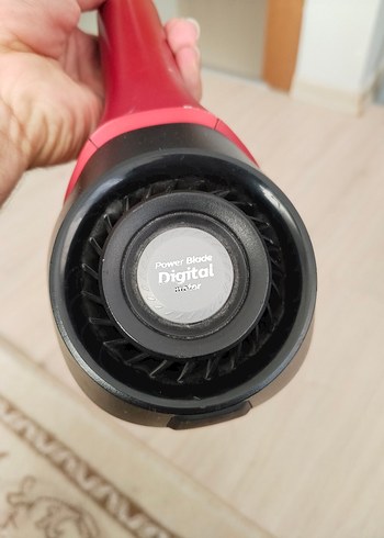 Kırmızı El Süpürgesi motor bölümü - Görsel 3