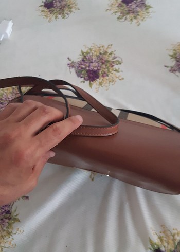 Beden kahverengi Renk Kahverengi Deri Tokalı Kadın Omuz Çantası