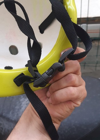 Ben 10 Desenli Yeşil Çocuk Kaskı - Görsel 5