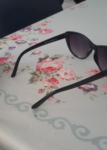 Siyah Payetli Vintage Kadın Güneş Gözlüğü - Görsel 3