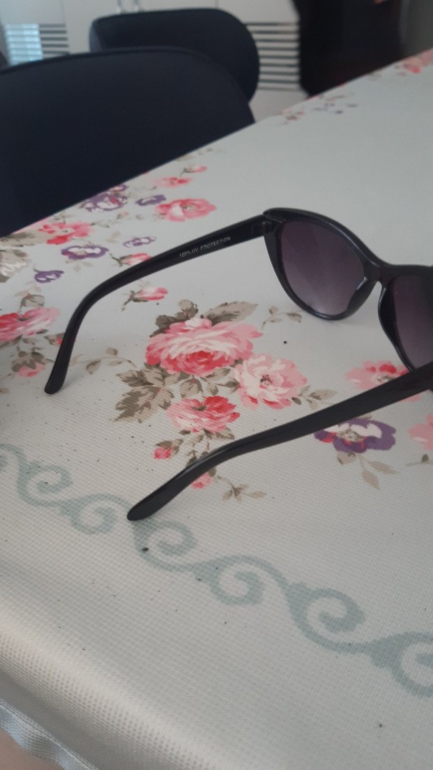 Siyah Payetli Vintage Kadın Güneş Gözlüğü - Görsel 3