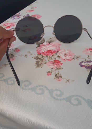 Parlak Mor Yuvarlak Kadın Güneş Gözlüğü - Görsel 4