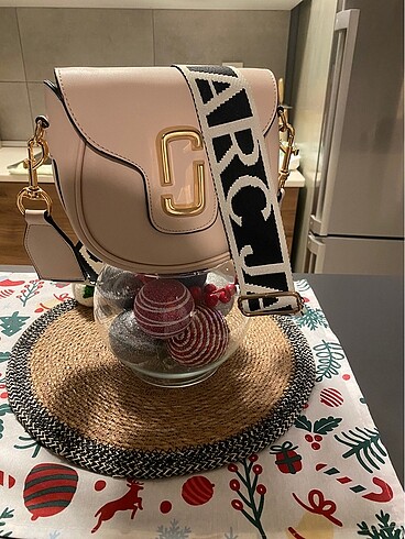 marc jacobs çarpraz