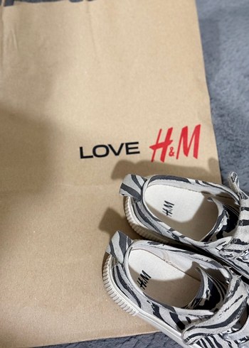 H&M spor ayakkabı - Görsel 4