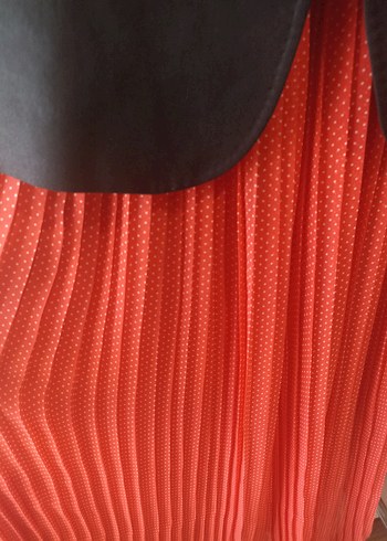 Kırmızı Pileli Uzun Bohem Elbise - Görsel 6