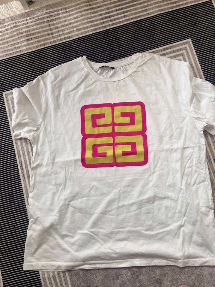 Beyaz Baskılı Hamile Tişörtü - Görsel 2