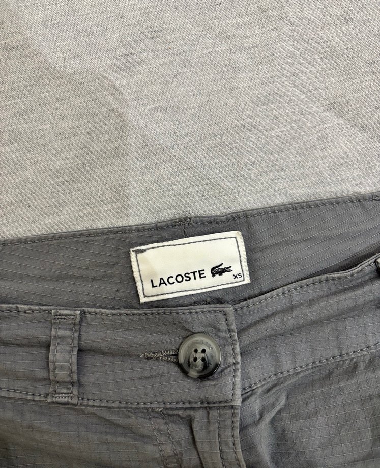 Düğmeli Gri Lacoste Kadın Etek — görsel 2/5