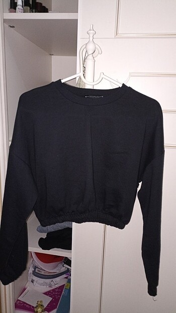 Siyah crop
