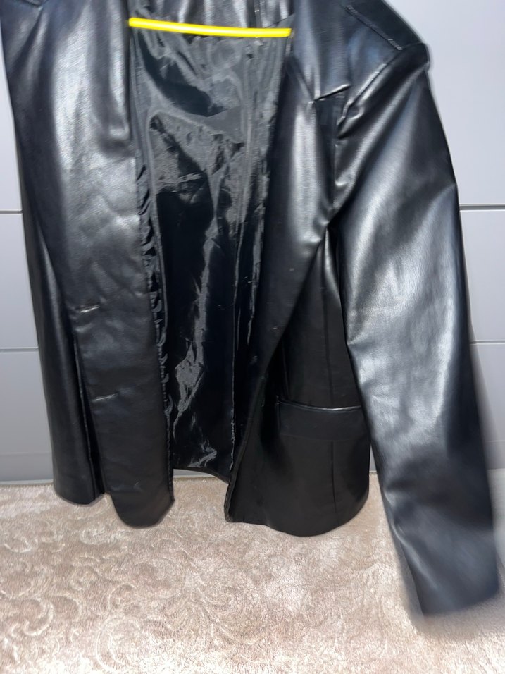 Siyah blazer Deri Kadın Ceket, Düğmeli, Ofis Şıklığı - Görsel 3