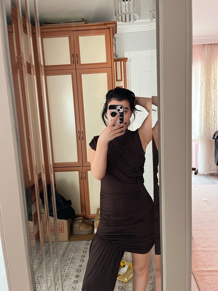 Eyyo Kahverengi Drapeli kısa Elbise - Görsel 3