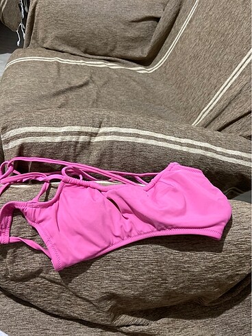 Trendyolmilla pembe bikini üstü
