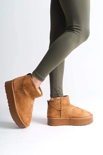 Ugg Ugg bot