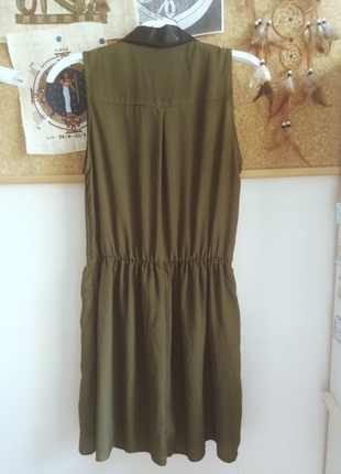 m Beden stradivarius elbise