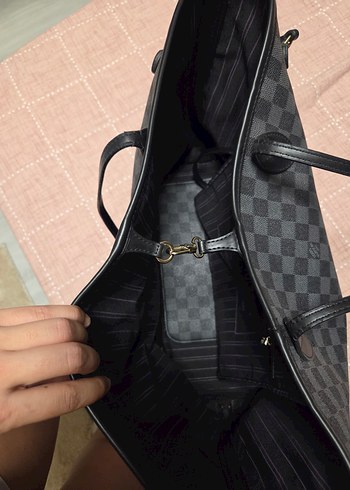 Beden louis vuitton kadın kol çanta